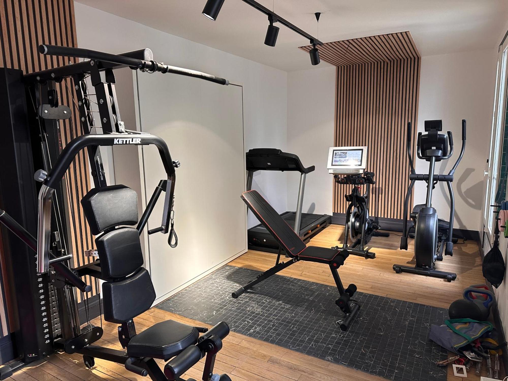 Apartment Mande Paris
