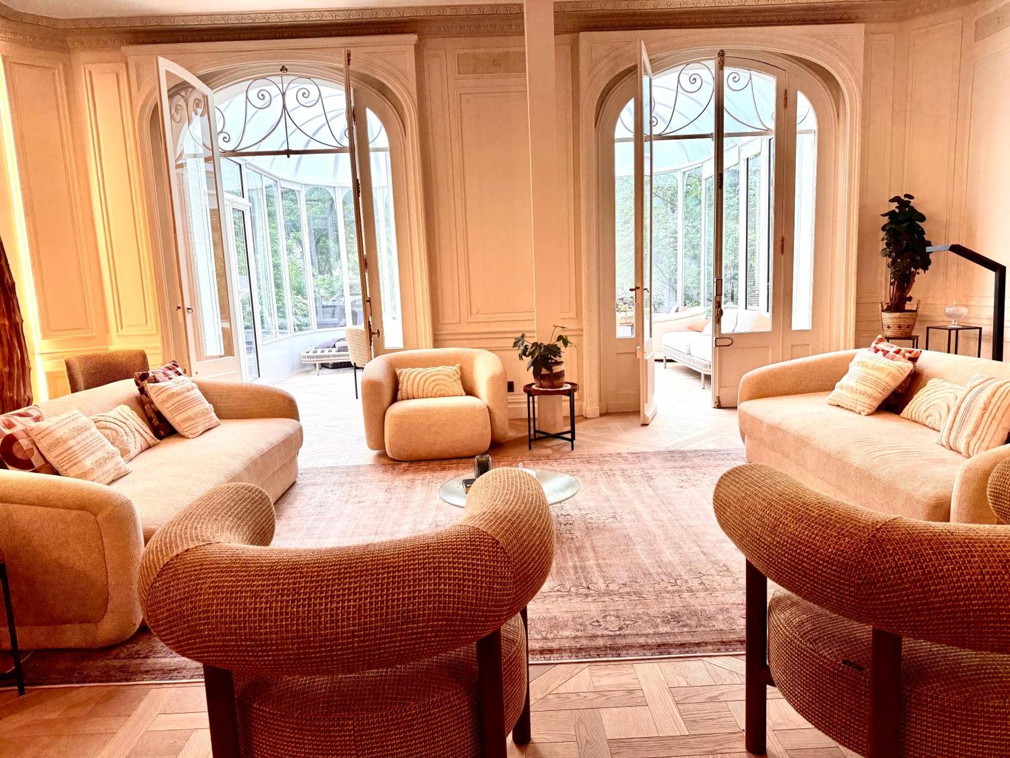 Apartment Mande Paris